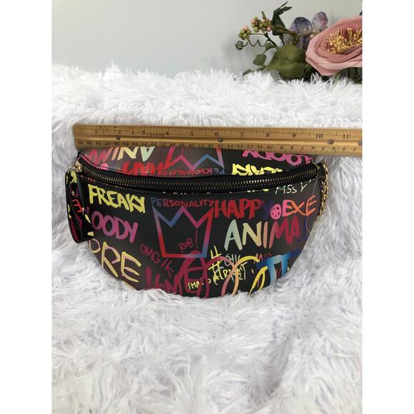 Black Fanny Pack Colorful Graffiti Print Matching Adjustable Strap Zip Closure - Picture 6 of 7